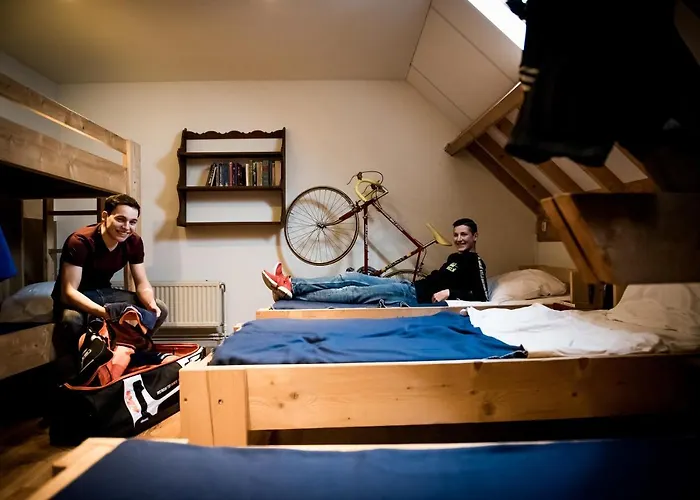 Groepsaccommodatie In Den Hof Bed & Breakfast Heerlen