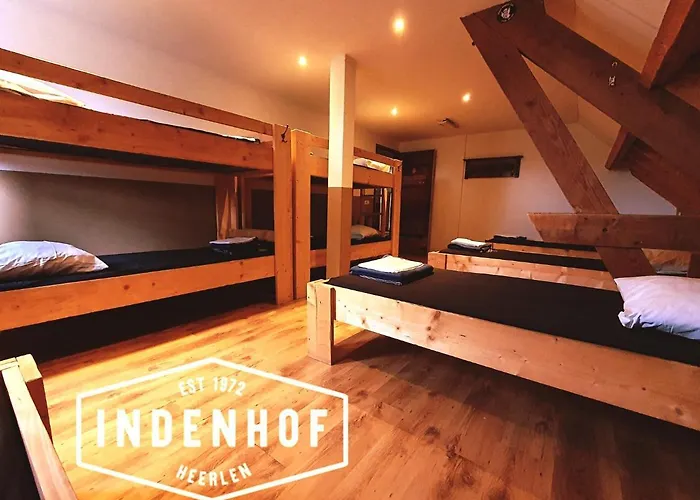 Bed & Breakfast Groepsaccommodatie In Den Hof